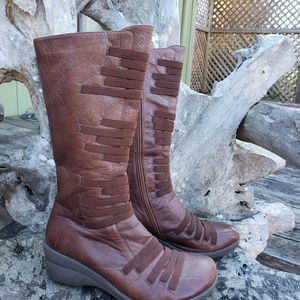 Miz Mooz leather boots size 8-8.5